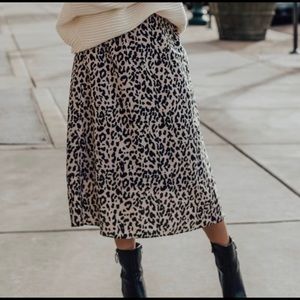 Cheetah MIDI Skirt - Plus Size - 22